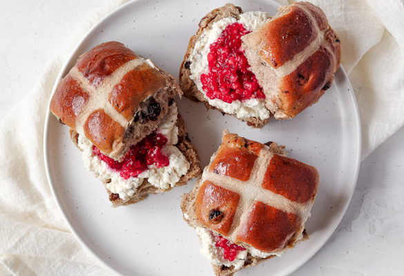 Hot Cross Bun Toasted Delight