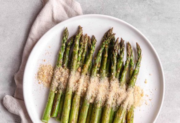 Roasted Asparagus on a plate